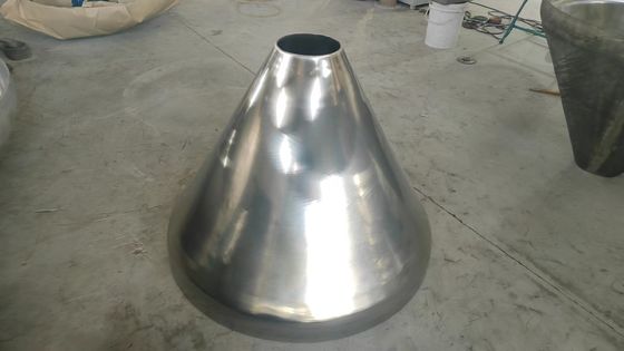 ステンレス鋼の角型頭